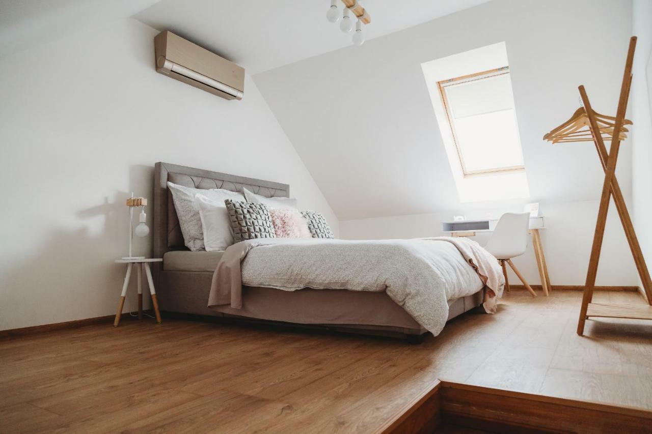 Center City Charming Loft Apartment Košice Exterior foto